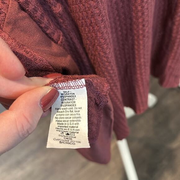 KyeMi Small Burgundy Batwing Waffle Knit Sweater Top NWOT - Picture 12 of 12